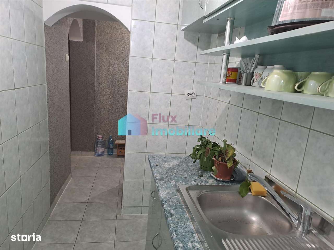 Apartament cu 3 camere semimobilat etaj 3 George Enescu-1