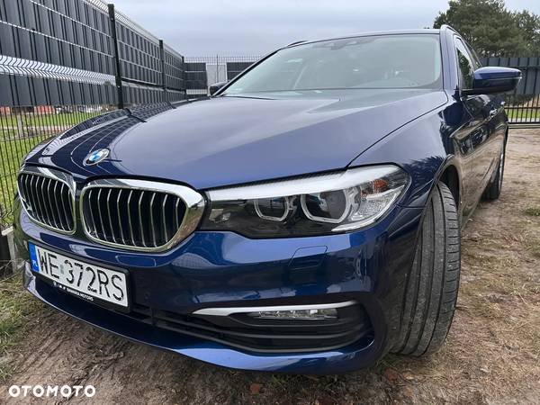 BMW Seria 5 520d xDrive Luxury Line - 13