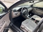 Volkswagen Passat 1.6 TDI DPF BlueMotion Technology Comfortline - 10