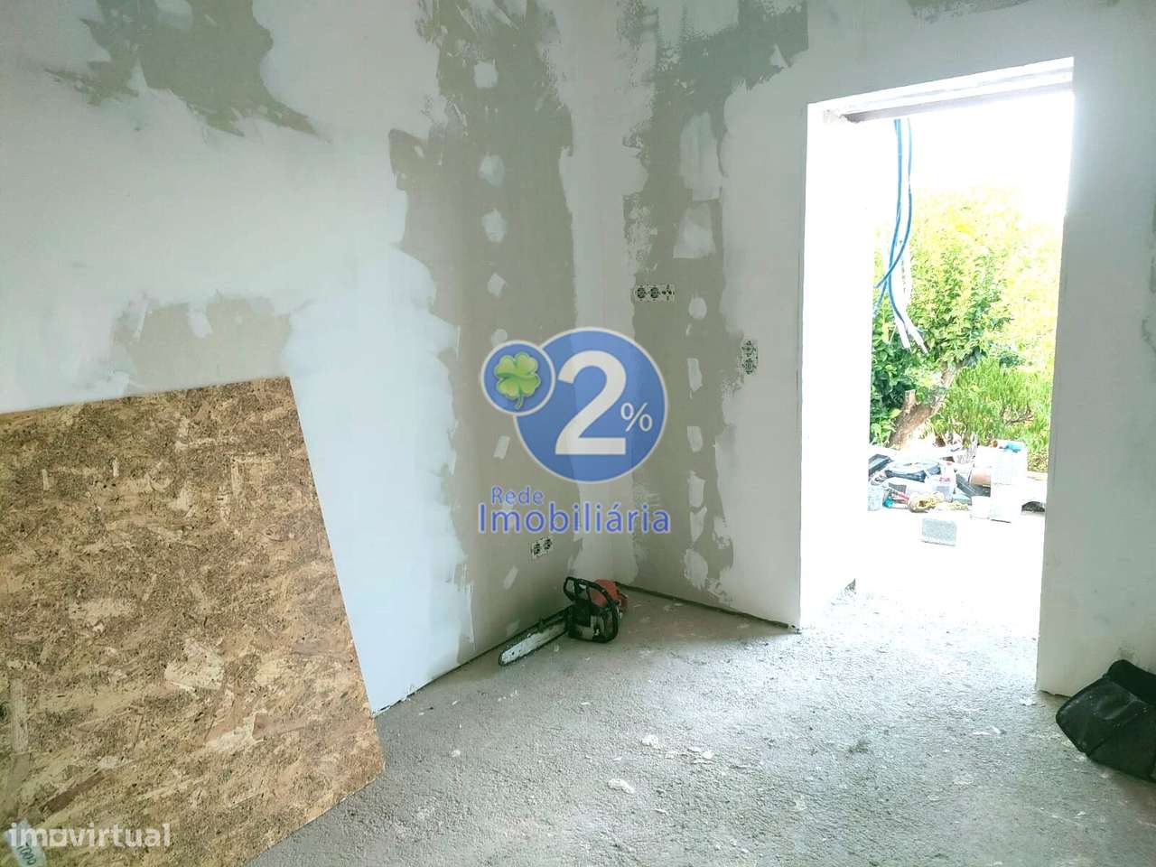 Moradia T2 Remodelada | Logradouro-8