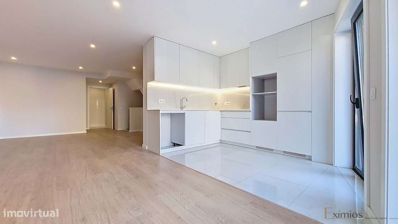 Apartamento T3 Duplex novo, no centro da Póvoa de Varzim - Grande imagem: 2/20