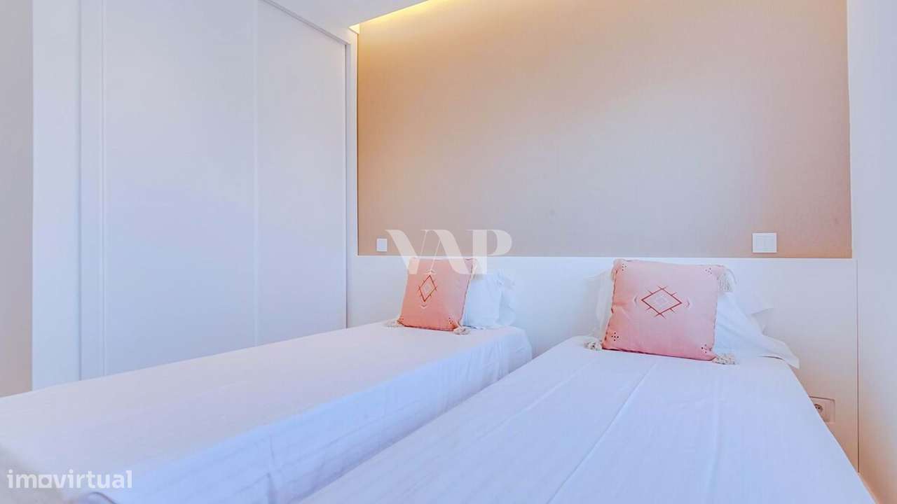 Apartamento T2 Renovado com Piscina e Licença AL em Vilamoura-13