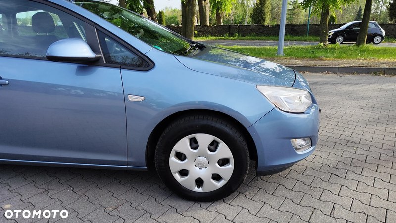Opel Astra 1.4 ECOFLEX Selection - 12