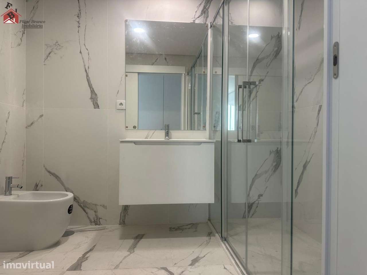 SENSACIONAL T2 NOVO VISTA MAR! GAIA ! PRONTO HABITAR-24