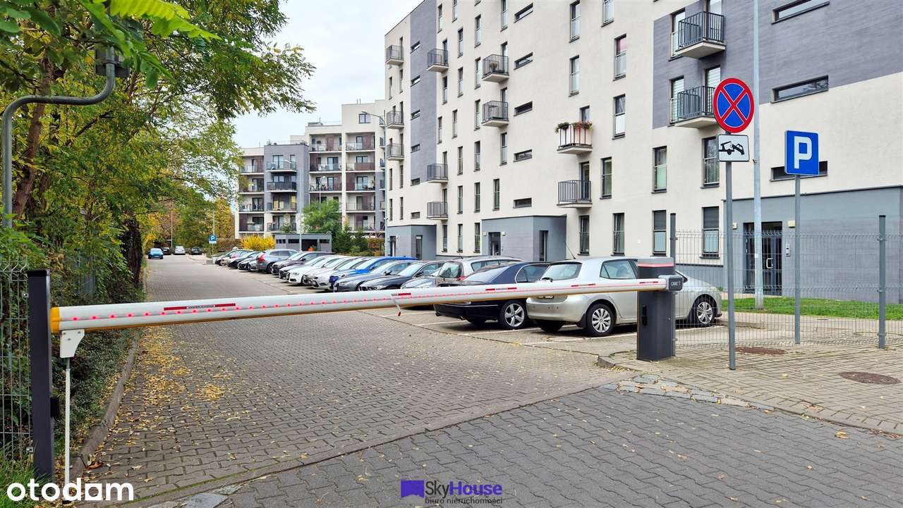 Przestronny salon z dużym balkonem + M.P,  blisko terny zielone/ park-16