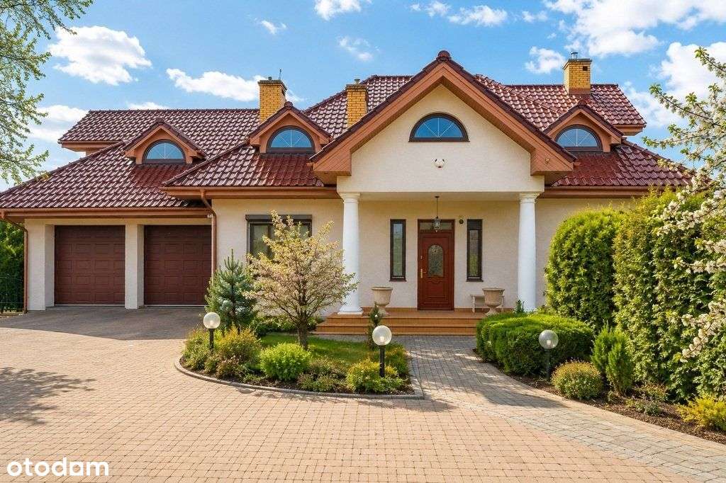 Dom, 207 m², Chwaszczyno