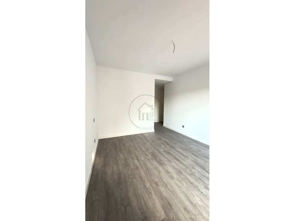 Apartamento T2 Duplex Novo Pinhal Novo-22