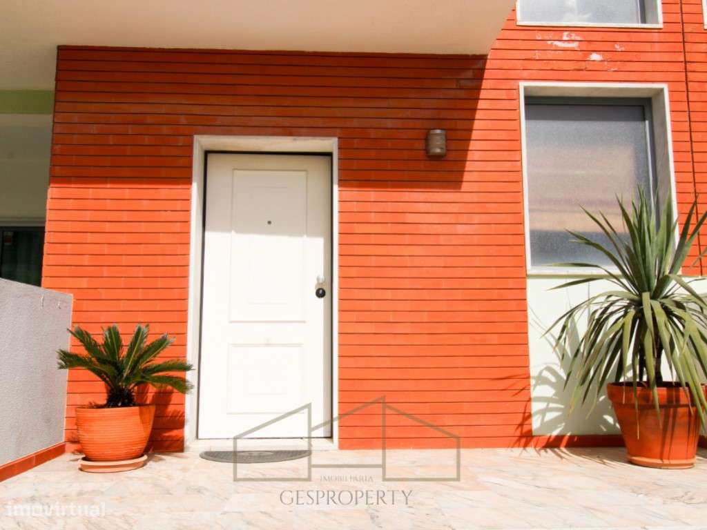 Moradia T3 na Charneca da Caparica - Grande imagem: 3/38