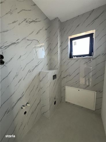 Casa la cheie cu 4 camere 3 bai si teren de 290 mp zona Brana Selimbar-4