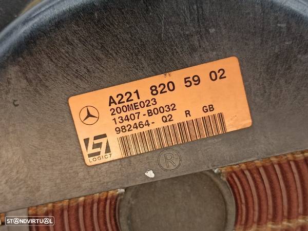 Coluna Som Mercedes-Benz S-Class (W221) - 3