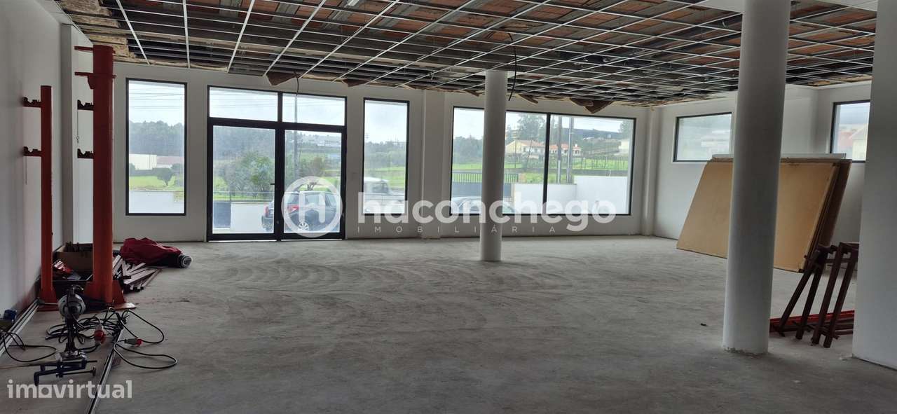 Armazém em Abade de Neiva - Grande imagem: 4/16