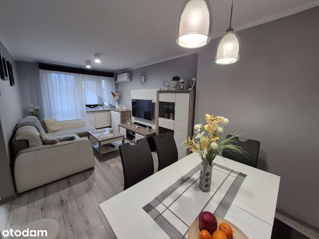 Komfortowe M3 z klimatyzacją w super lokalizacji z całym umeblowaniem-0