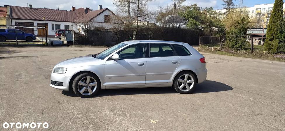 Audi A3 1.4 TFSI Attraction - 4