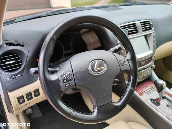 Lexus IS 250 Prestige - 13