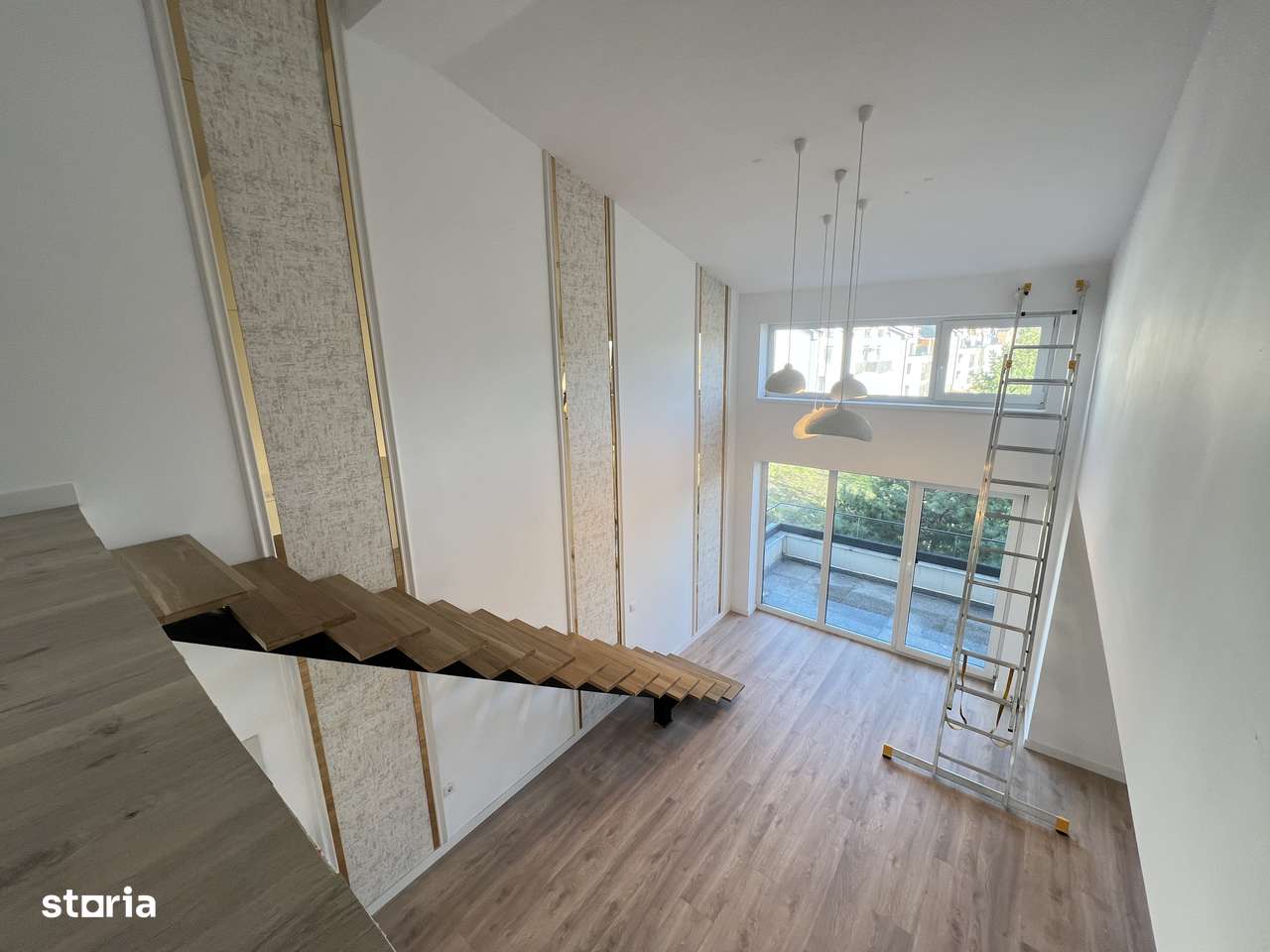 Apartament penthouse 2 nivele - Living spatios 40 mp - 4 camere, 3 bai - Imagine principală: 4/14