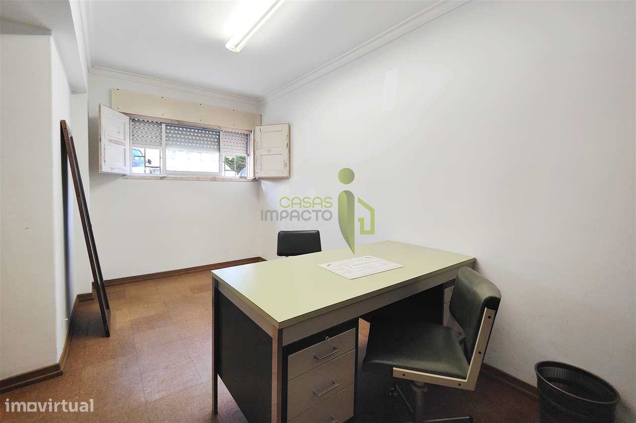 Loja T2 Venda em Agualva e Mira-Sintra,Sintra - Grande imagem: 5/28