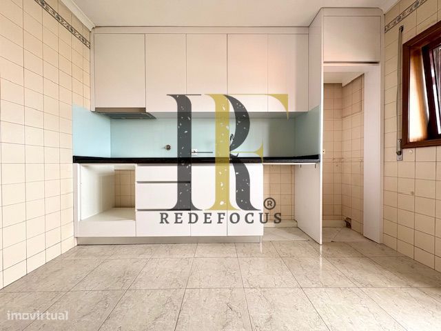 Apartamento T3 no Centro de Santa Maria de Lamas-10
