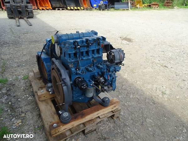 Motor Kubota V2203 - 1