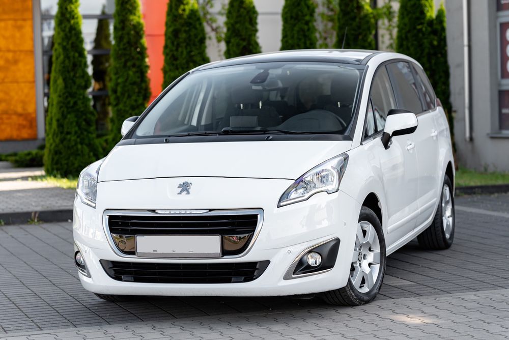 Peugeot 5008 I (2009-2017) HDI 150 Allure 2014
