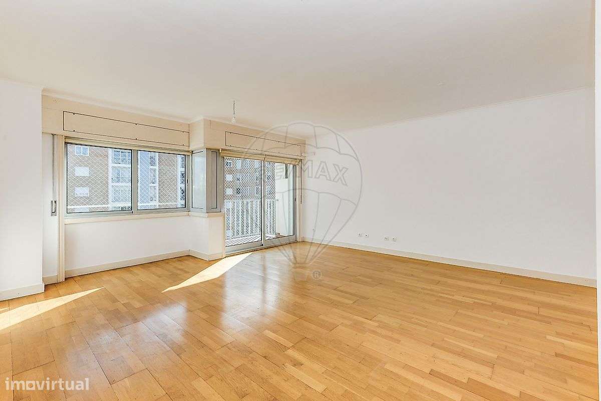 Apartamento T3 para arrendamento - Grande imagem: 1/29