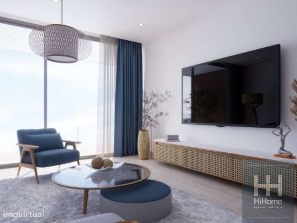 Apartamento T2 com Piscina no Edifício Elite Bay em Câmara de Lobos-9