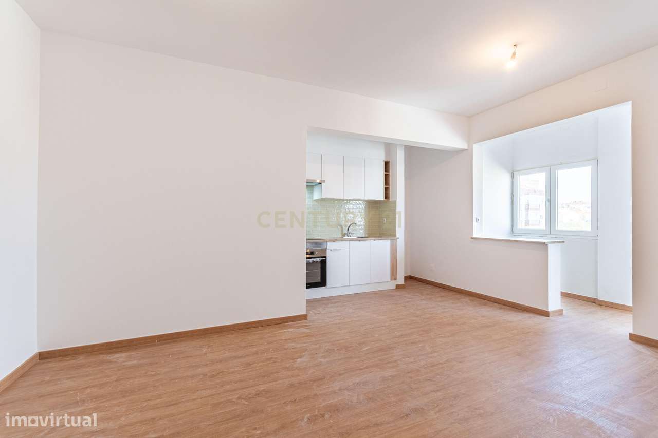 ***** Visitas suspensas*****T1  Reboleira - A Estrear - Grande imagem: 5/22