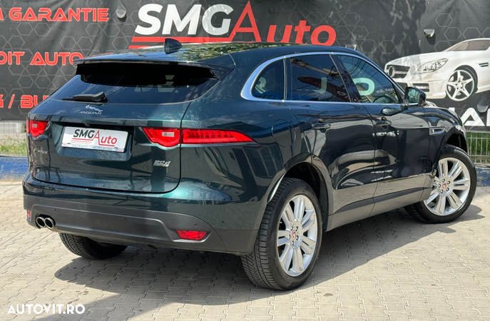 Jaguar F-Pace 20d AWD Portfolio - 6