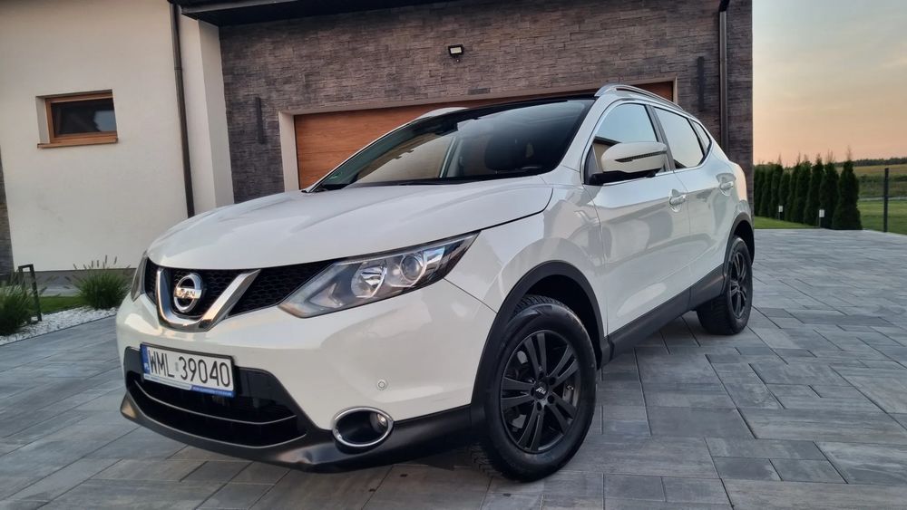 Nissan Qashqai II (2013-2021) 1.2 DIG-T Tekna+ 2015