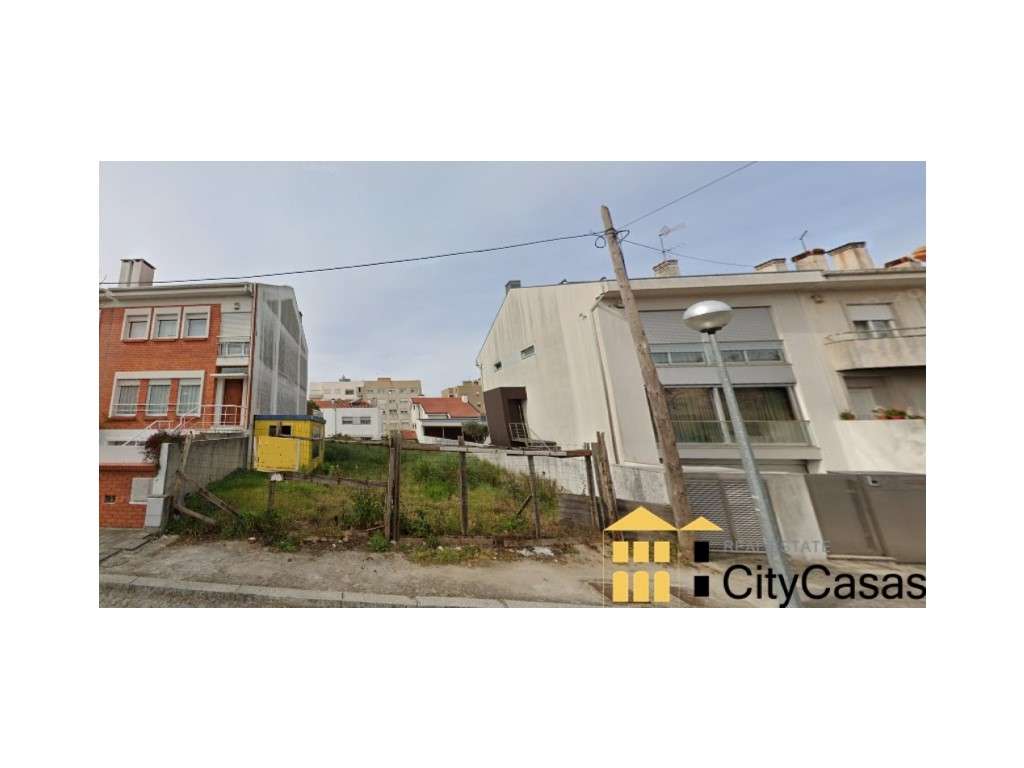 Terreno p/ Moradia 3 Frentes - S. Mamede Infesta - Grande imagem: 2/5