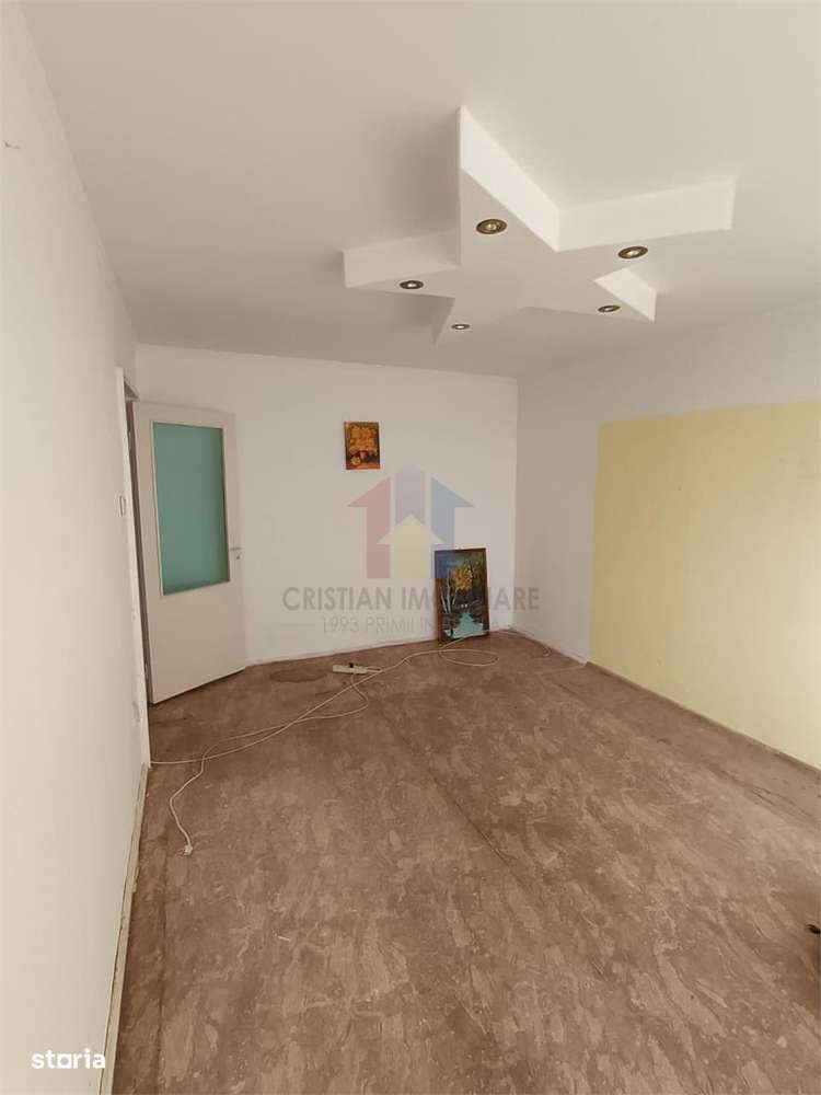 3 camere, confort 1 decomandat, 64 mp, Viziru 3-4