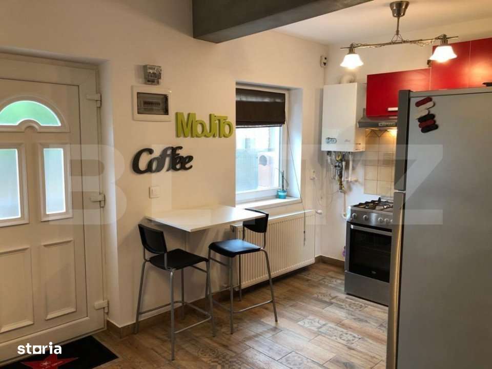 Casa spatioasa la pret de apartament, 76 mp, curte, zona Centrala - Imagine principală: 2/12