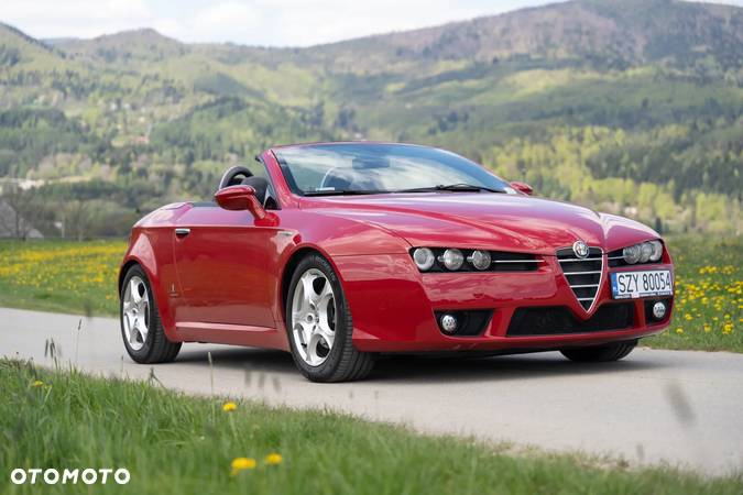 Alfa Romeo Spider - 1