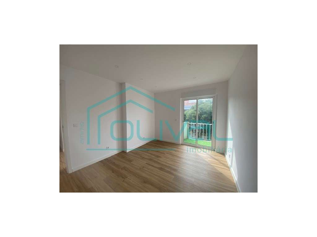 Apartamento t2 à venda na Avenida Padre Bartolomeu de Gusmão-23