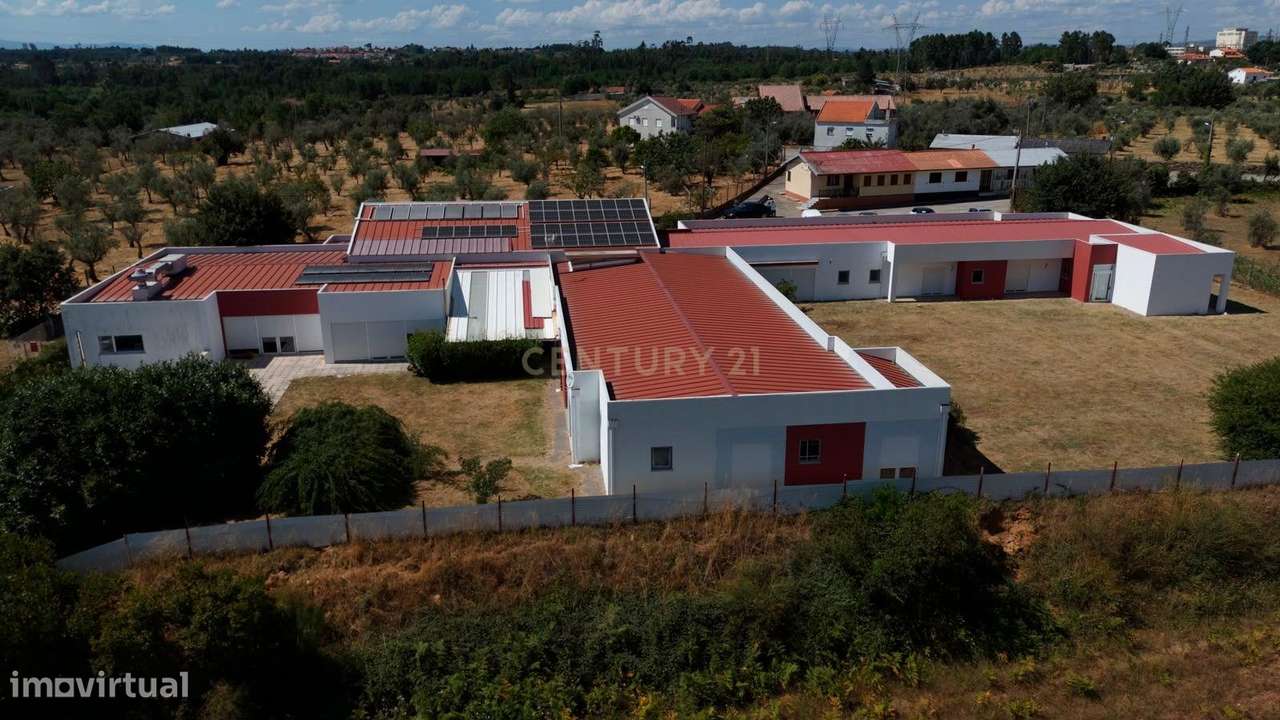 Exclusiva Oportunidade de Investimento:  Residência Geriátrica em Func-35