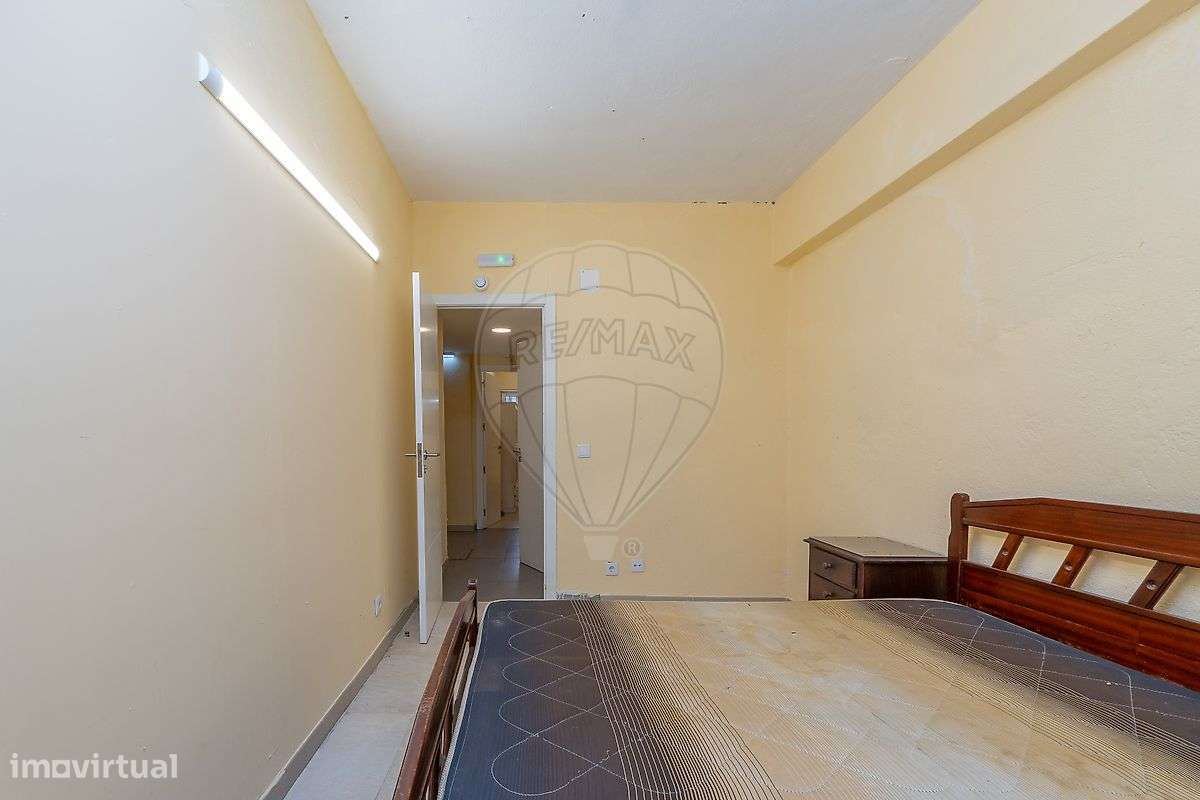 Armazém T12 para venda-25