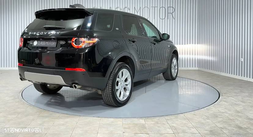 Land Rover Discovery Sport 2.0 TD4 SE 7L Auto - 6