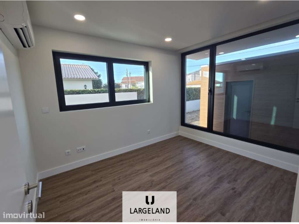 Moradia T4 em construção - Aradas, Aveiro - Grande imagem: 5/21