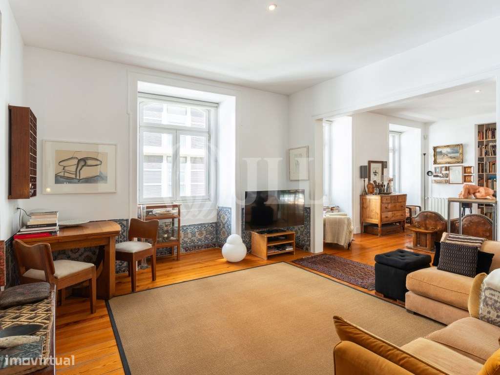 Apartamento T4 na zona histórica de Lisboa - Grande imagem: 4/25