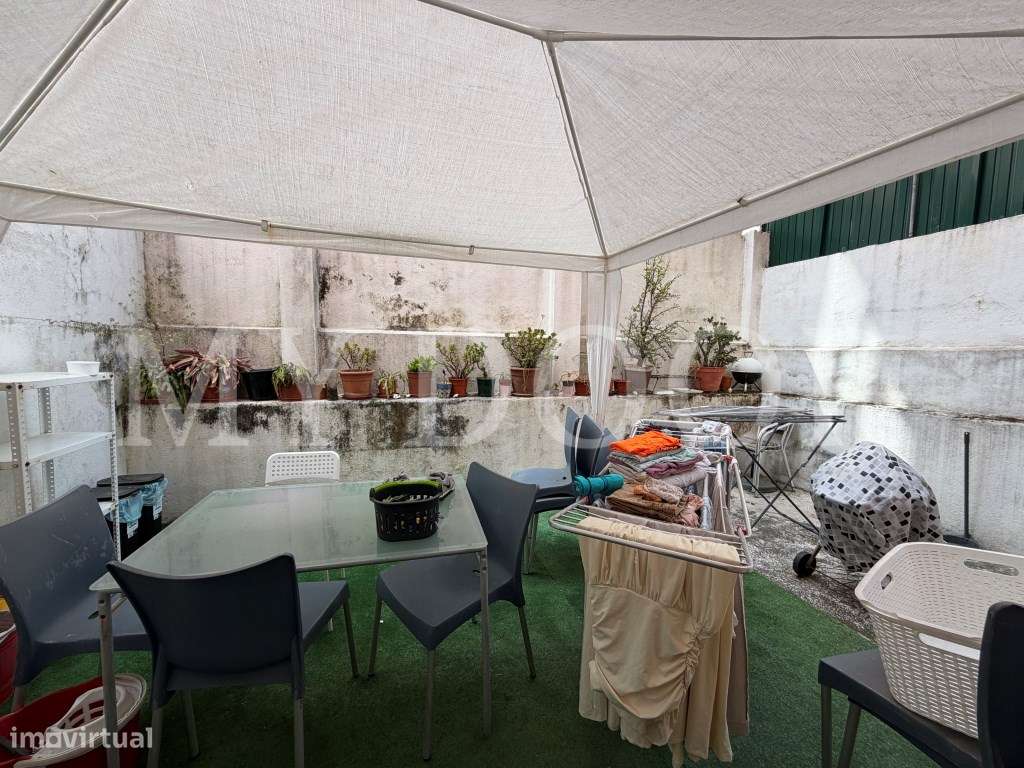 T1 p/ Venda em Moscavide - Terraço - RCH-1
