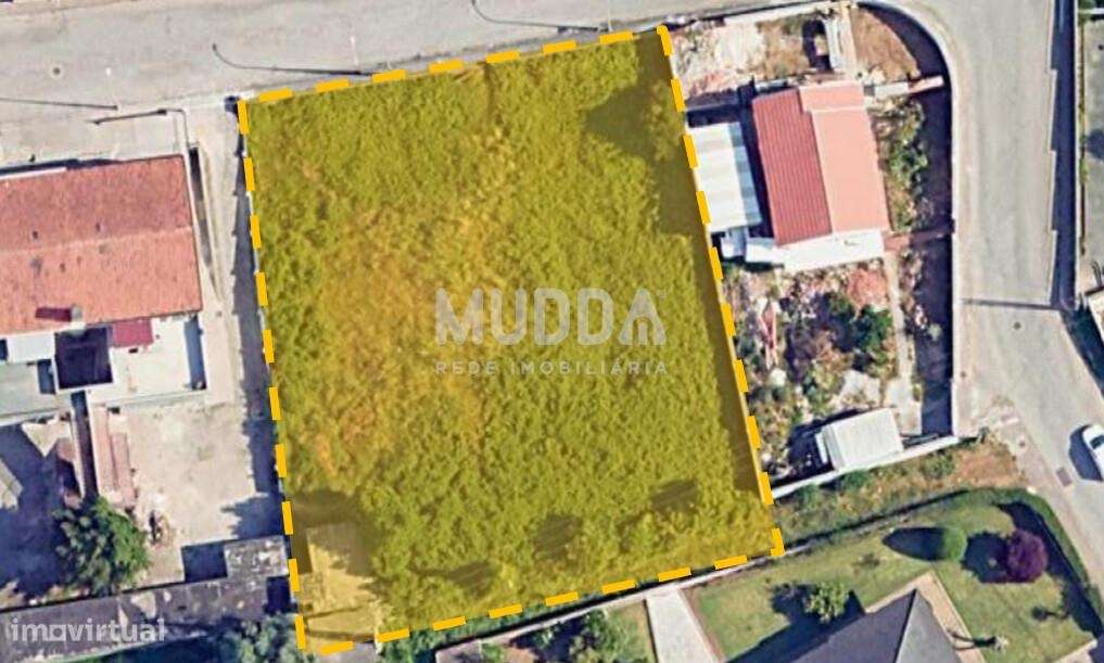 Terreno para construção de duas moradias em Paços de Brandão - Grande imagem: 3/3