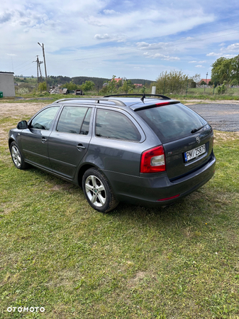 Skoda Octavia Combi 2.0 TDI DPF FAMILY - 5