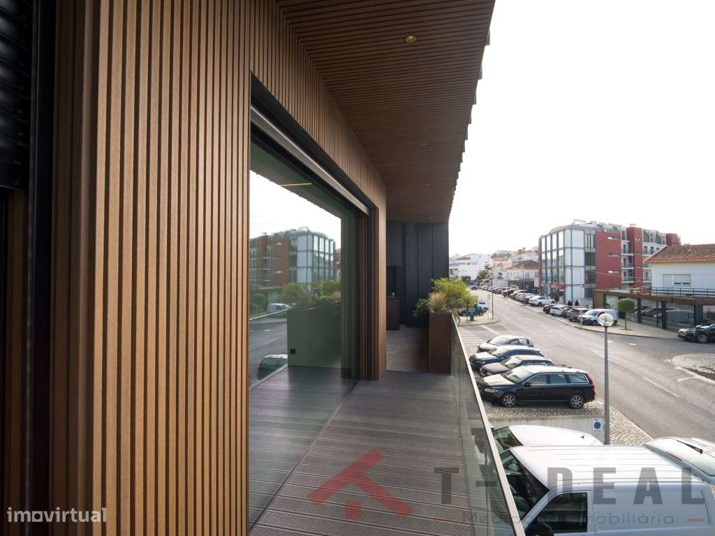 Apartamento T3 no Centro da Lourinhã-14