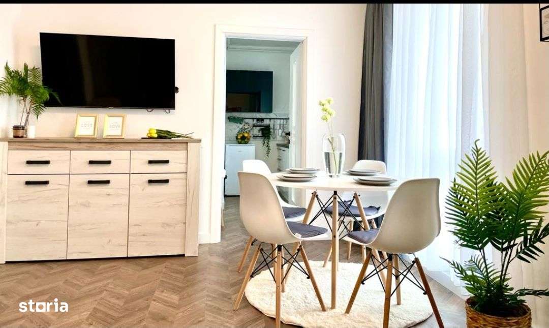 Garsoniera regim hotelier zona Hotel Diana - Imagine principală: 1/8