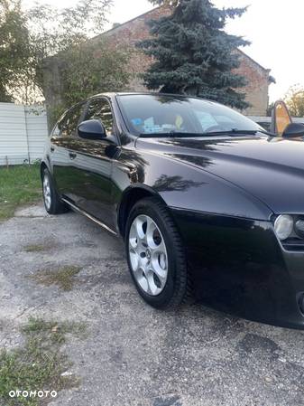 Alfa Romeo 159 - 5