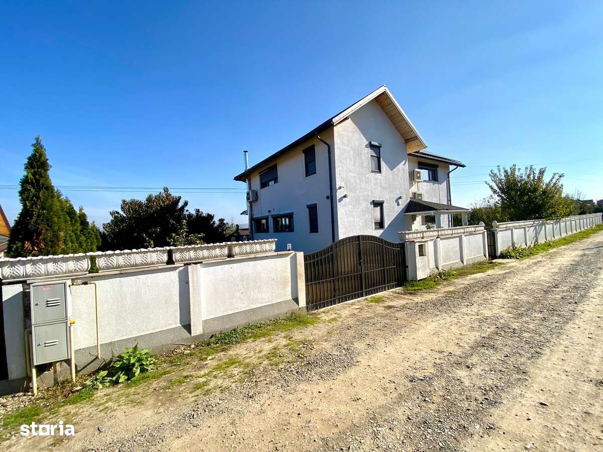 Vila cu piscina 300 mp+ 1200 mp teren-18