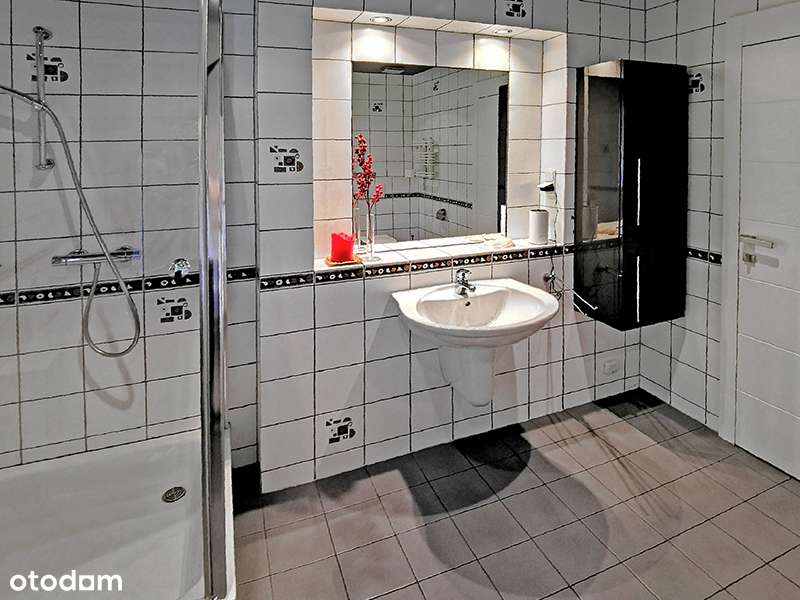 Parterowy dom blisko centrum miasta-9