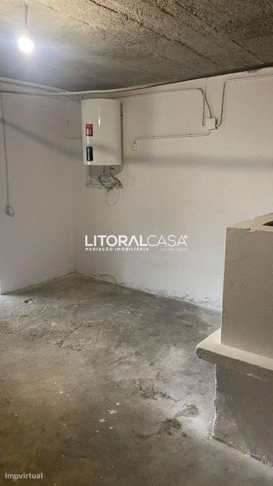 Moradia T3 Remodelada - Silva Escura-29