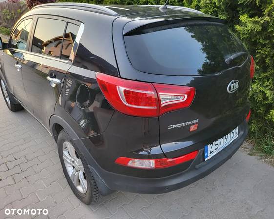 Kia Sportage 2.0 CRDI XL - 6