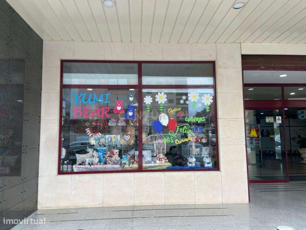 Loja no Centro Comercial de São Marcos – Agualva-Cacém - Grande imagem: 4/9