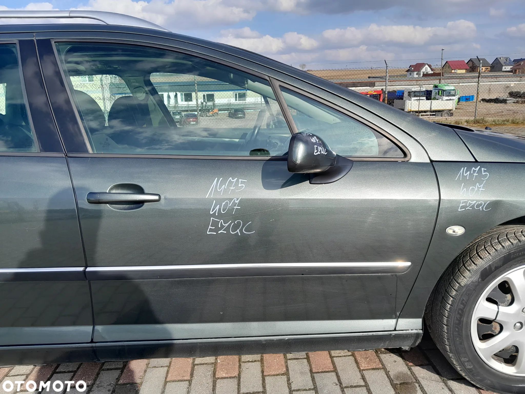 PEUGEOT 407 DRZWI PRAWE PRZEDNIE PRAWY PRZÓD KOLOR: EZQC - 1